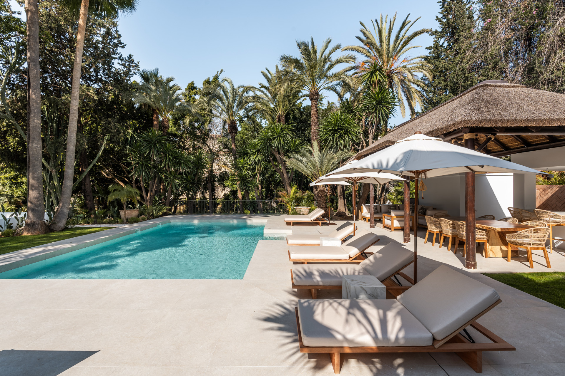 Image 47: detached villa For sale, Nueva Andalucía, €8,300,000 [HFM-C40243]