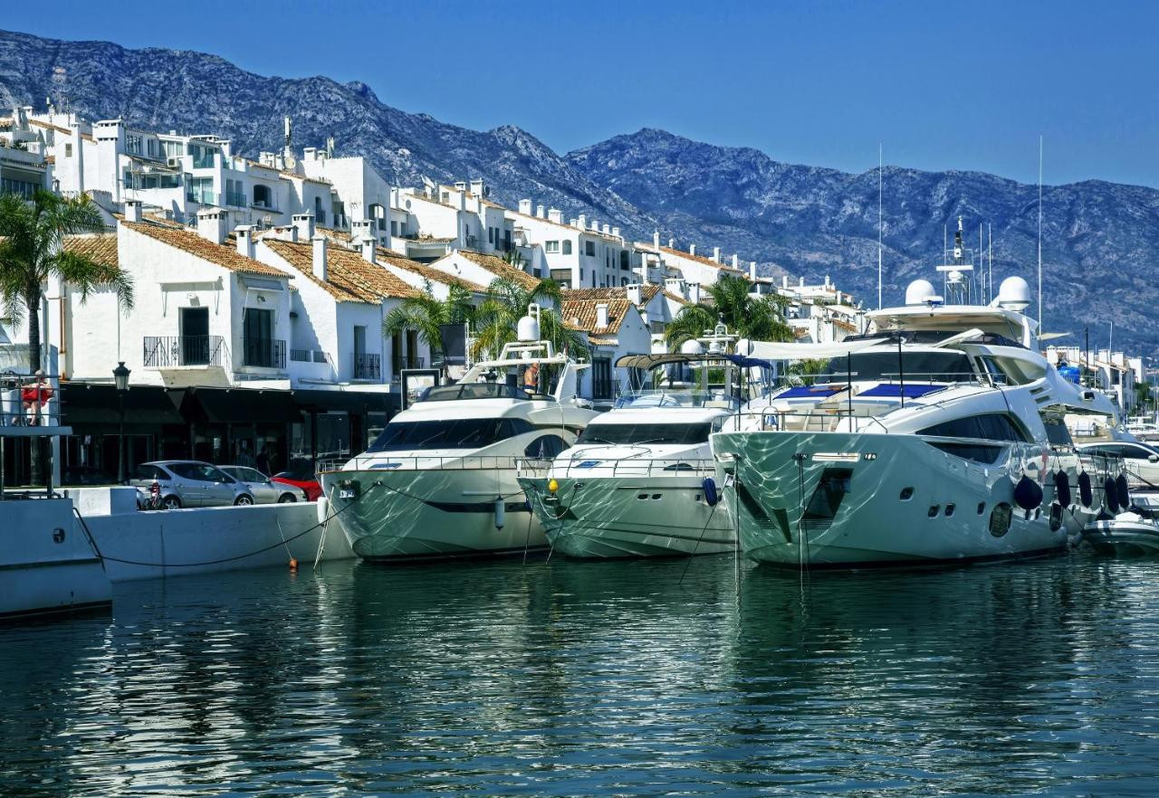 Image 30: townhouse For sale, Marbella, €1,400,000 [HFM-CL10218]