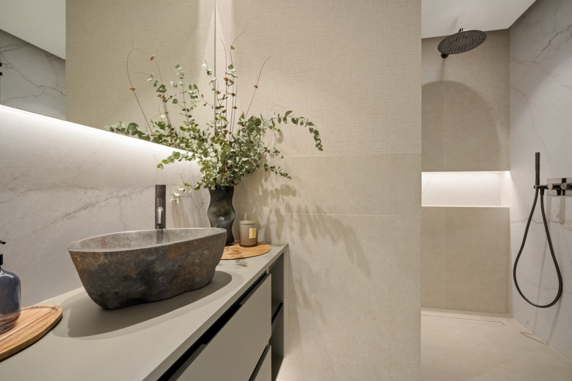 Image {index}: Ground Floor Apartment For sale, The Golden Mile, €2,450,000 [HFM-C40254]