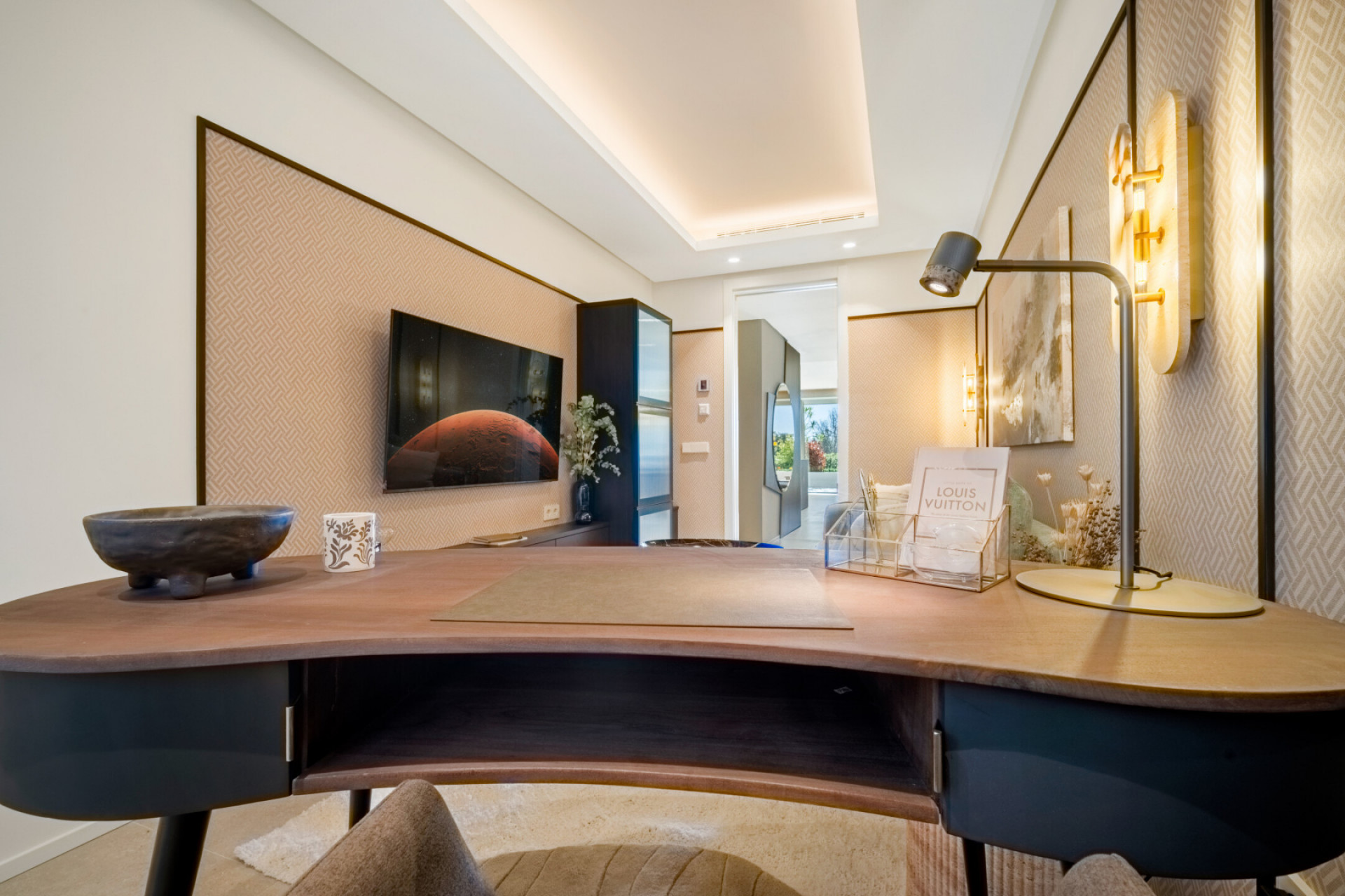 Image {index}: Ground Floor Apartment For sale, The Golden Mile, €2,450,000 [HFM-C40254]