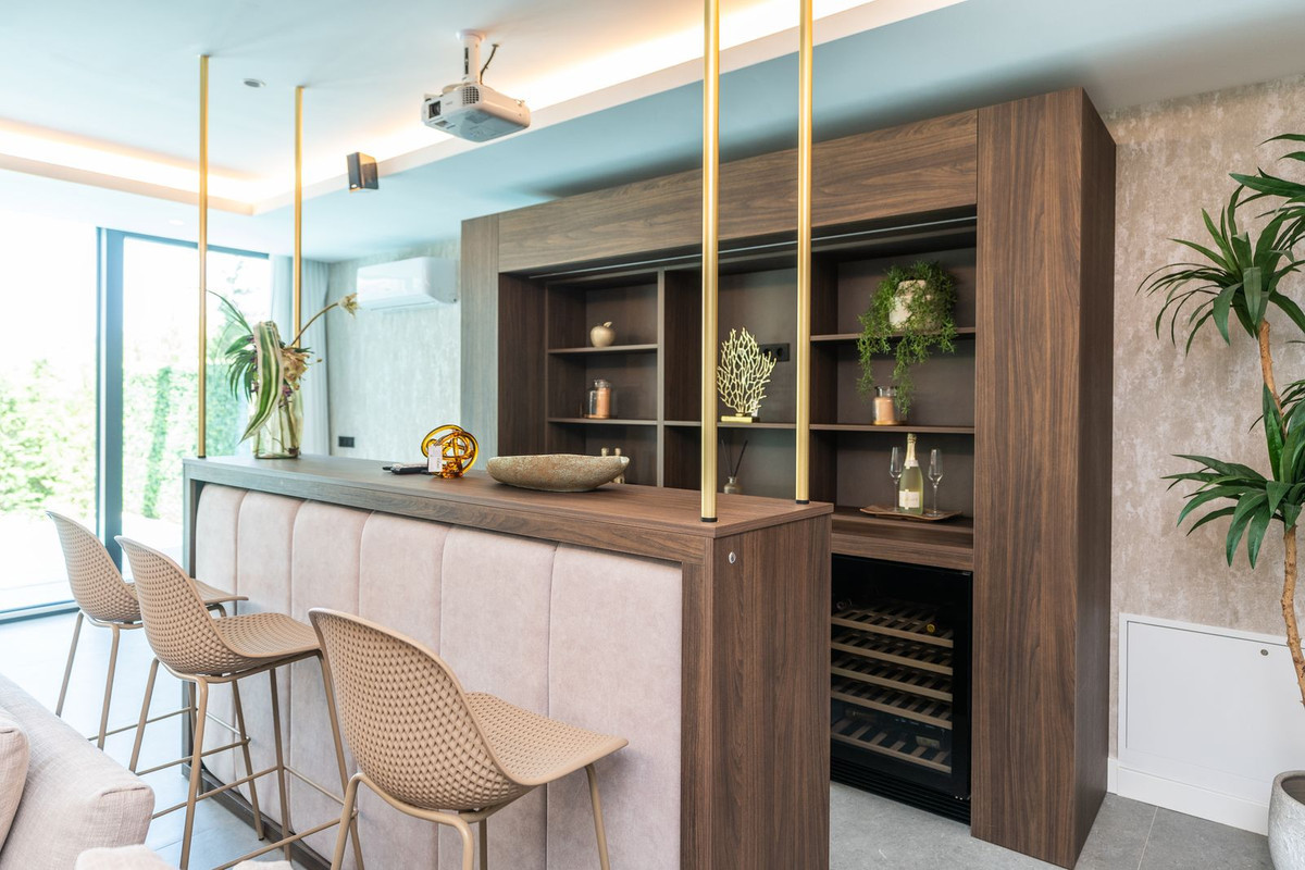 Image {index}: Detached Villa For sale, Mijas Costa, €1,150,000 [HFM-CL10246]