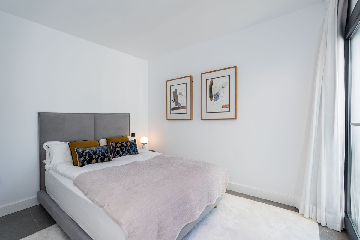 Image {index}: Detached Villa For sale, Mijas Costa, €1,150,000 [HFM-CL10246]