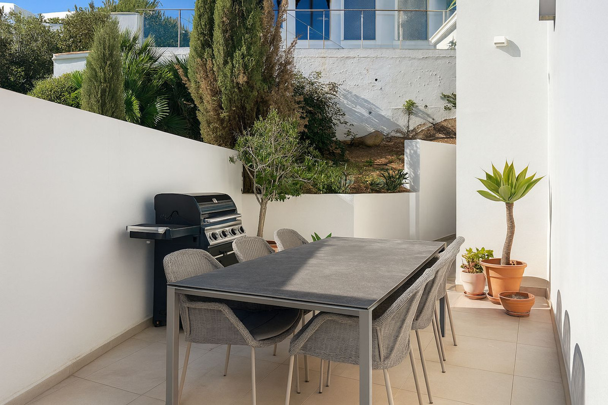 Image {index}: Detached Villa For sale, Mijas Costa, €1,180,000 [HFM-CL10247]