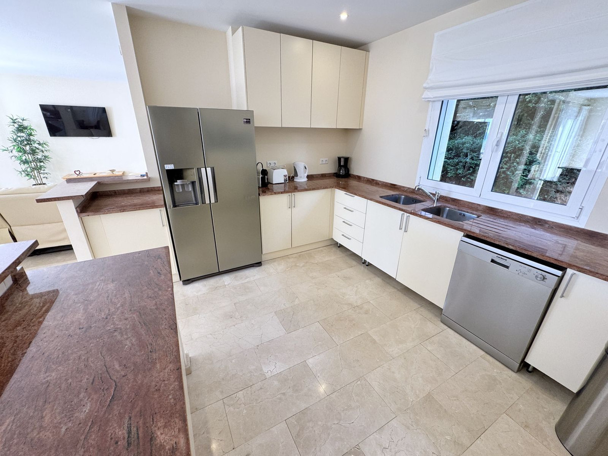 Image {index}: Detached Villa For sale, Mijas Costa, €1,595,000 [HFM-CL10248]