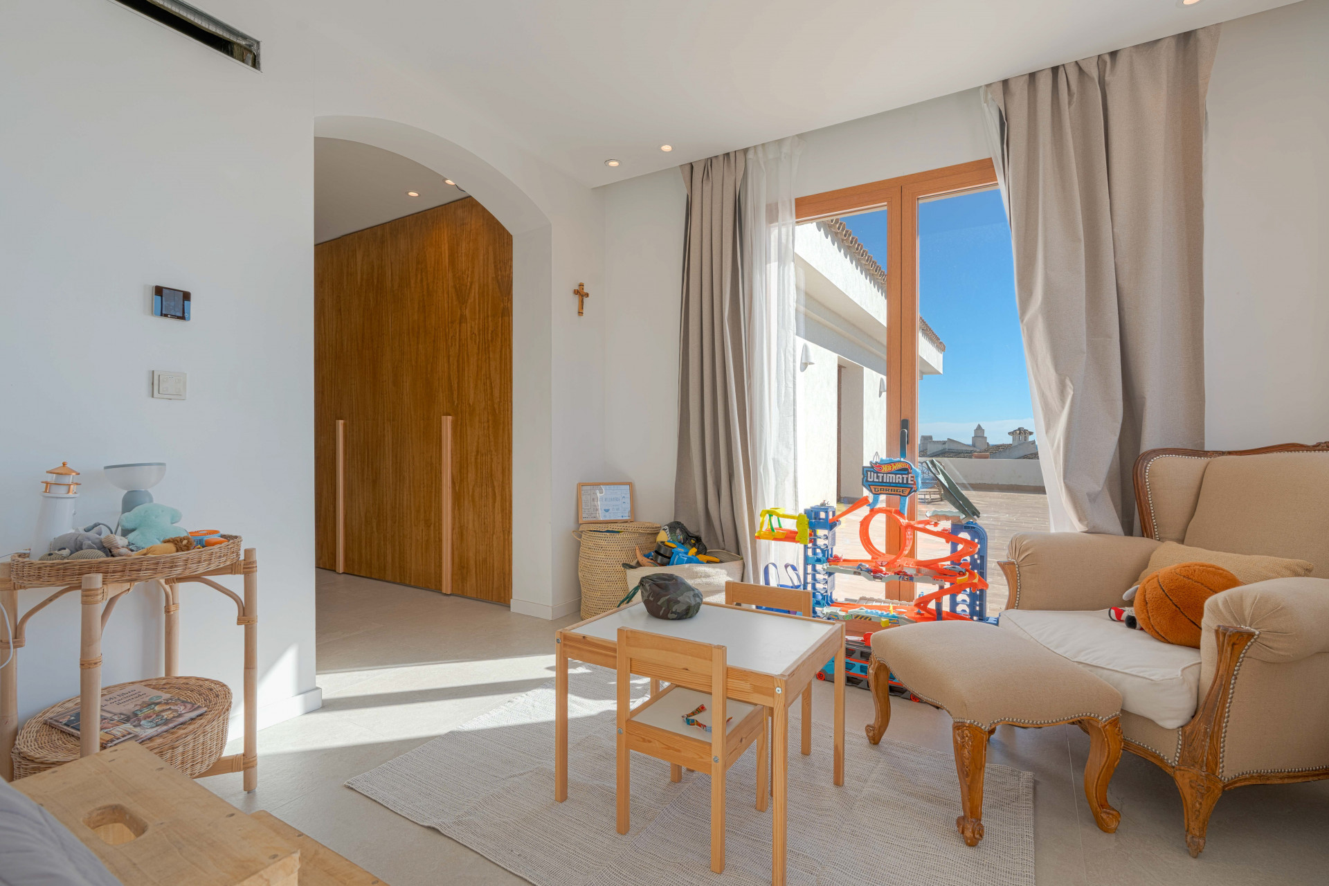 Image {index}: Detached Villa For sale, Mijas Costa, €2,250,000 [HFM-CL10237]