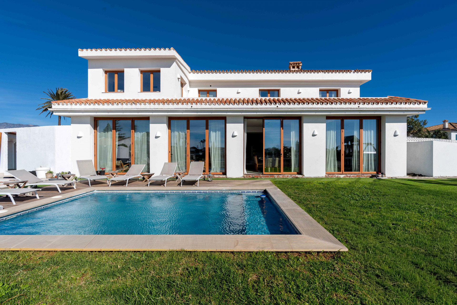 Image {index}: Detached Villa For sale, Mijas Costa, €2,250,000 [HFM-CL10237]