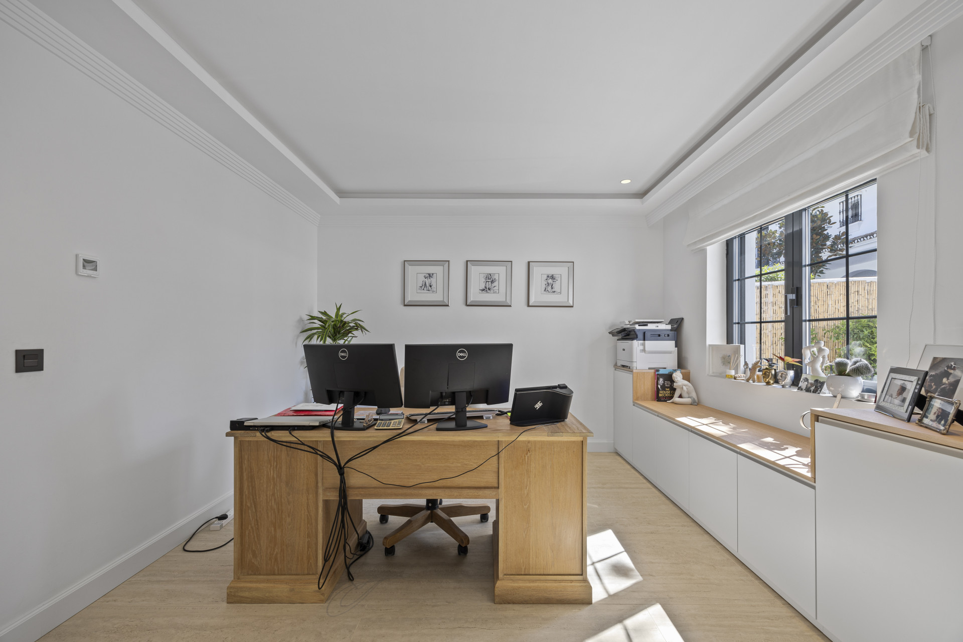 Image {index}: Detached Villa For sale, San Pedro de Alcántara, €1,795,000 [HFM-CL10236]