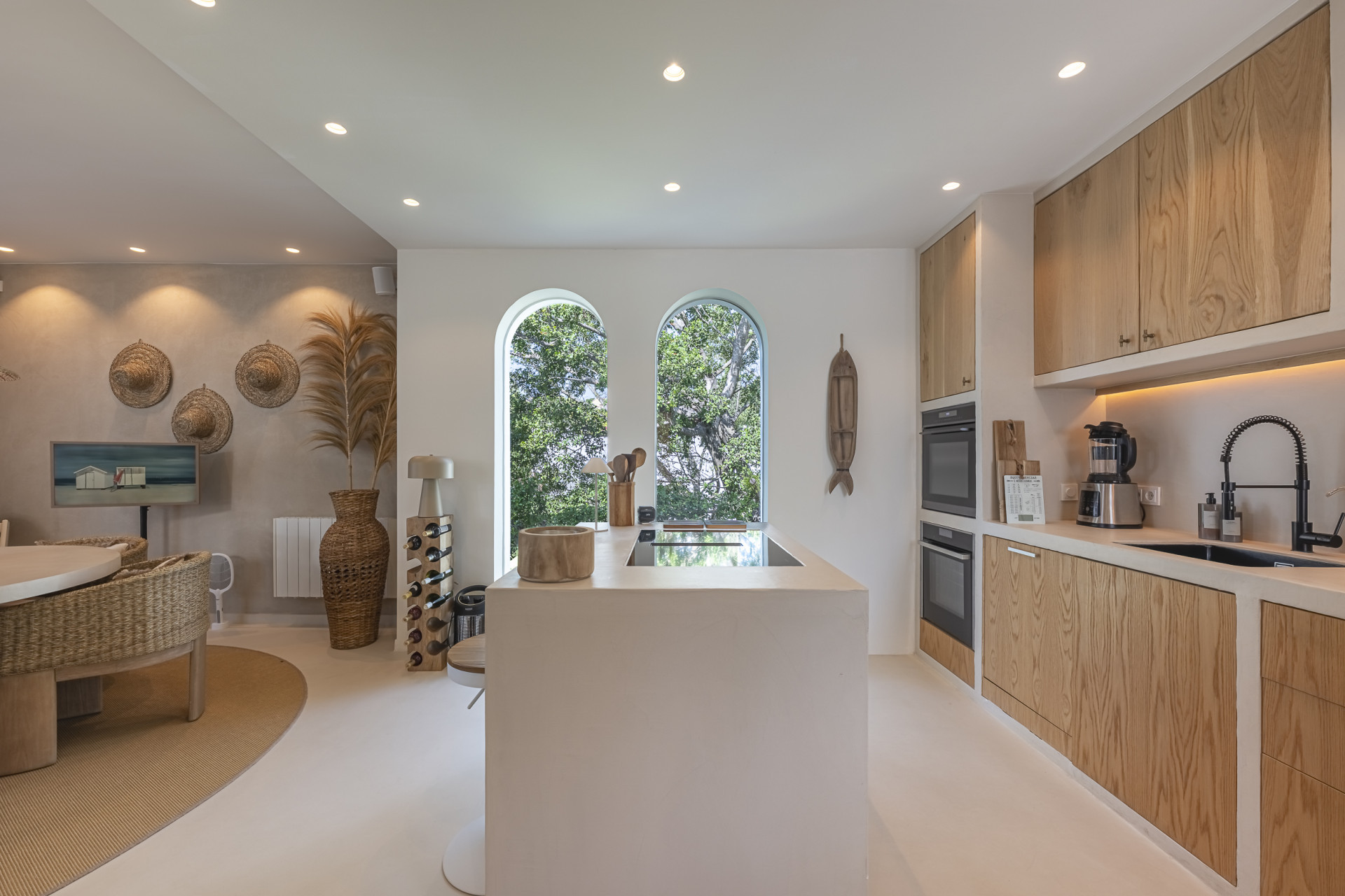 Image {index}: Detached Villa For sale, Nueva Andalucía, €2,495,000 [HFM-CL10235]