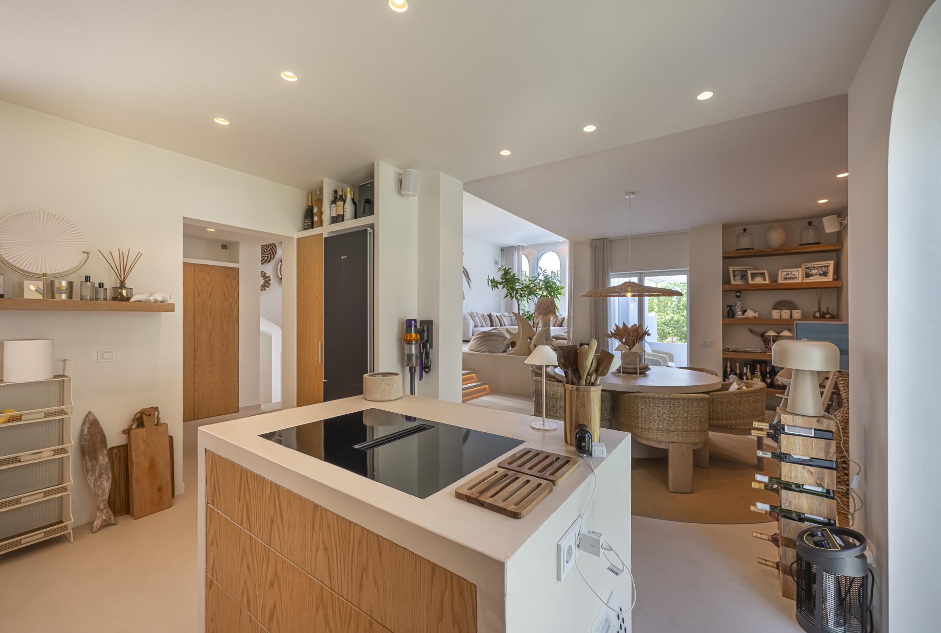 Image {index}: Detached Villa For sale, Nueva Andalucía, €2,495,000 [HFM-CL10235]