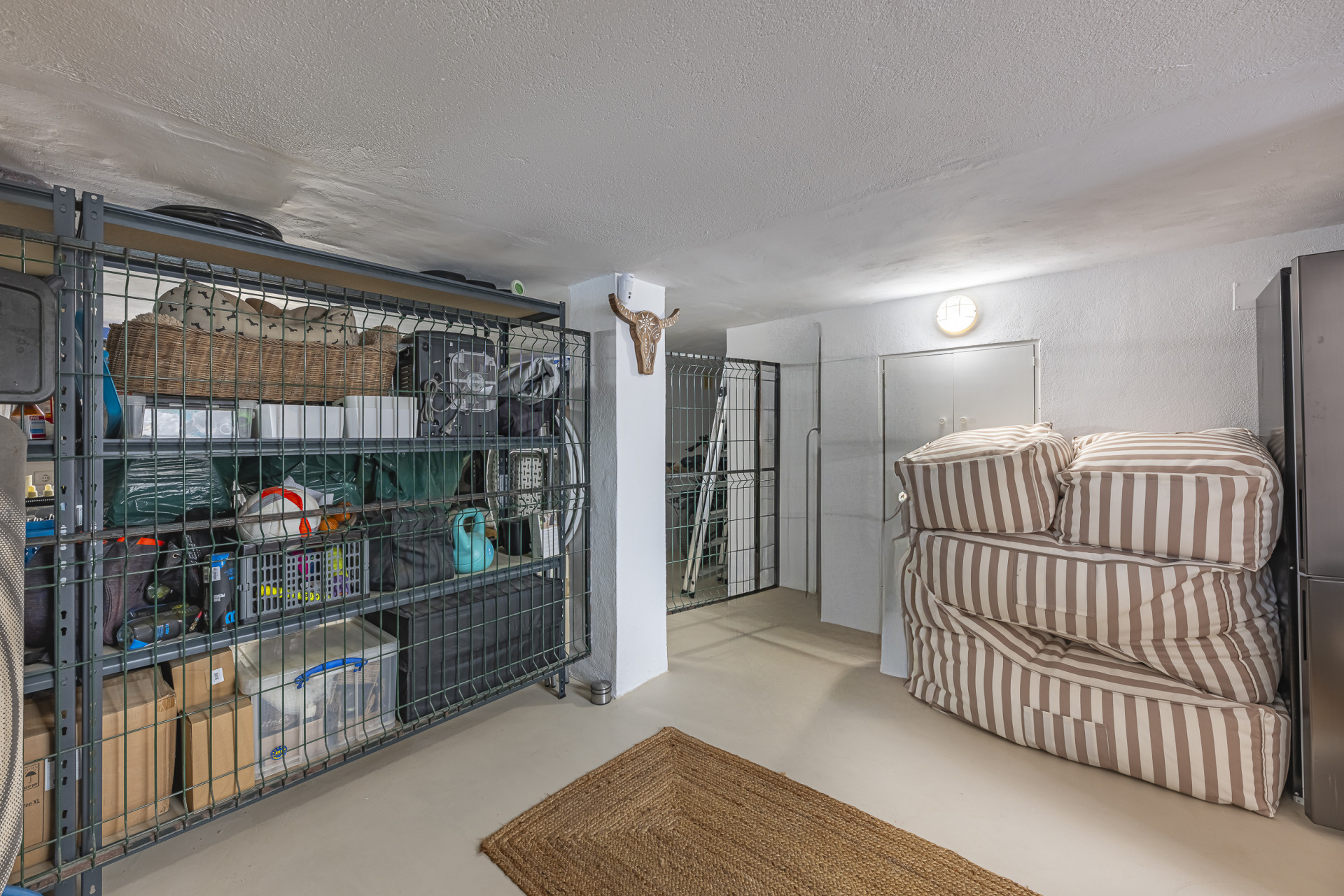 Image {index}: Detached Villa For sale, Nueva Andalucía, €2,495,000 [HFM-CL10235]