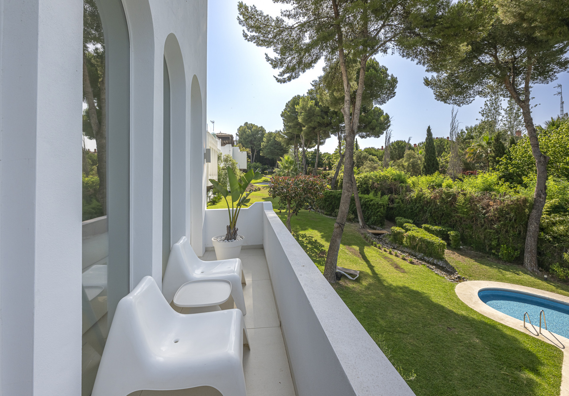 Image {index}: Detached Villa For sale, Nueva Andalucía, €2,495,000 [HFM-CL10235]