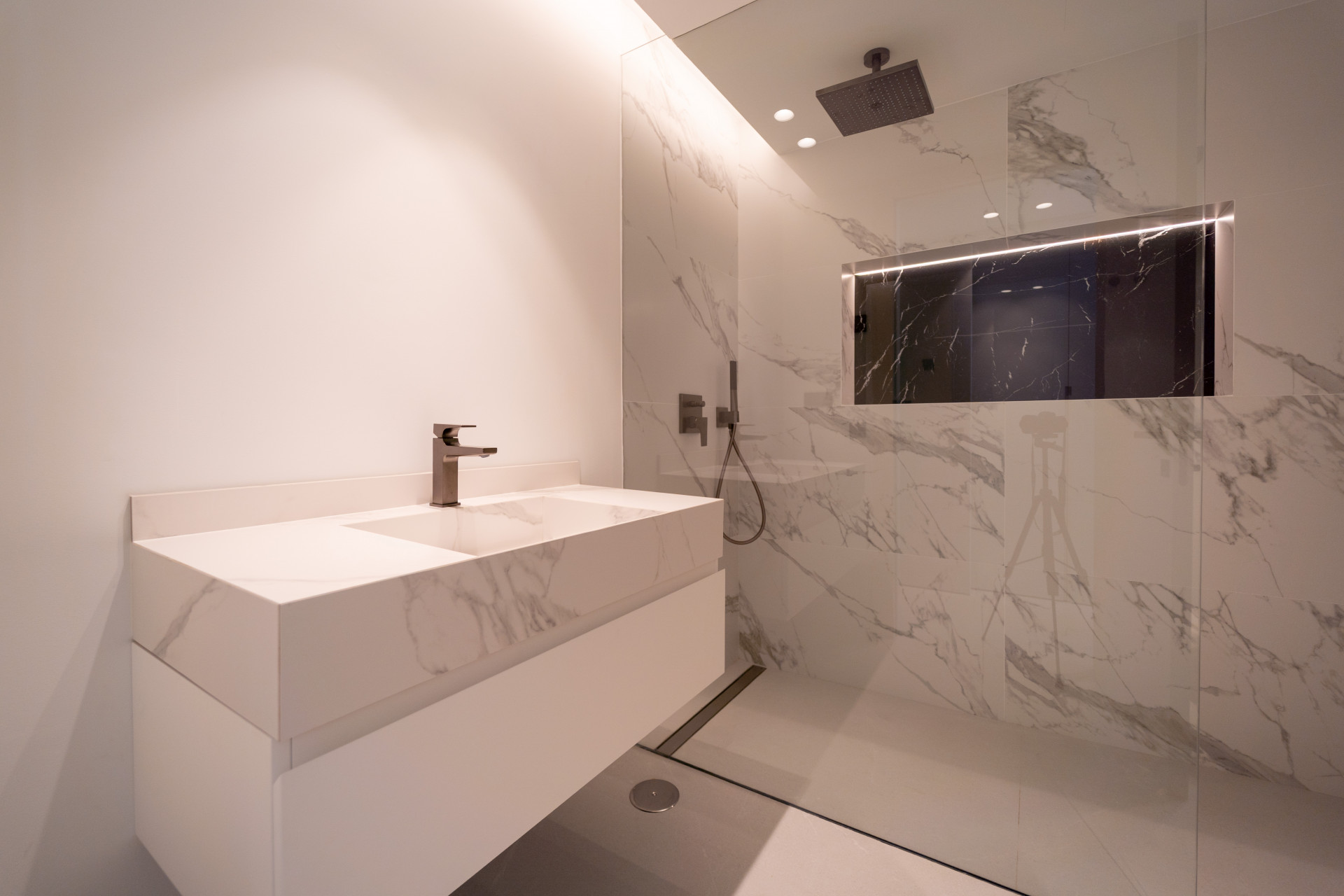 Image {index}: Detached Villa For sale, Nueva Andalucía, €4,700,000 [HFM-CL10238]