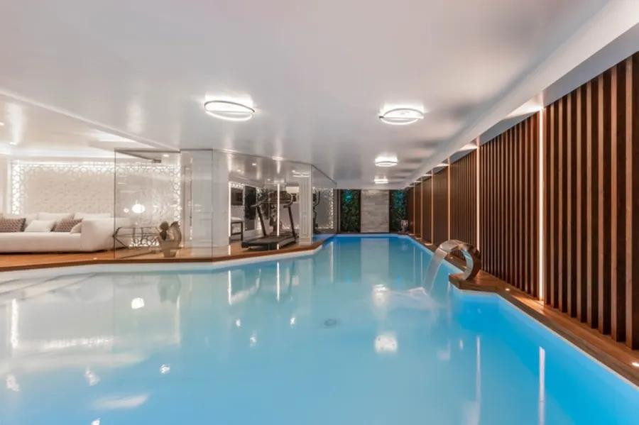 Image {index}: Detached Villa For sale, Puerto Banús, €30,000,000 [HFM-CL10241]