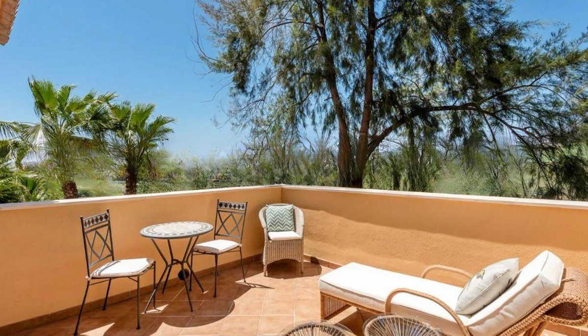 Image {index}: Apartment For sale, Nueva Andalucía, €875,000 [HFM-D20010]