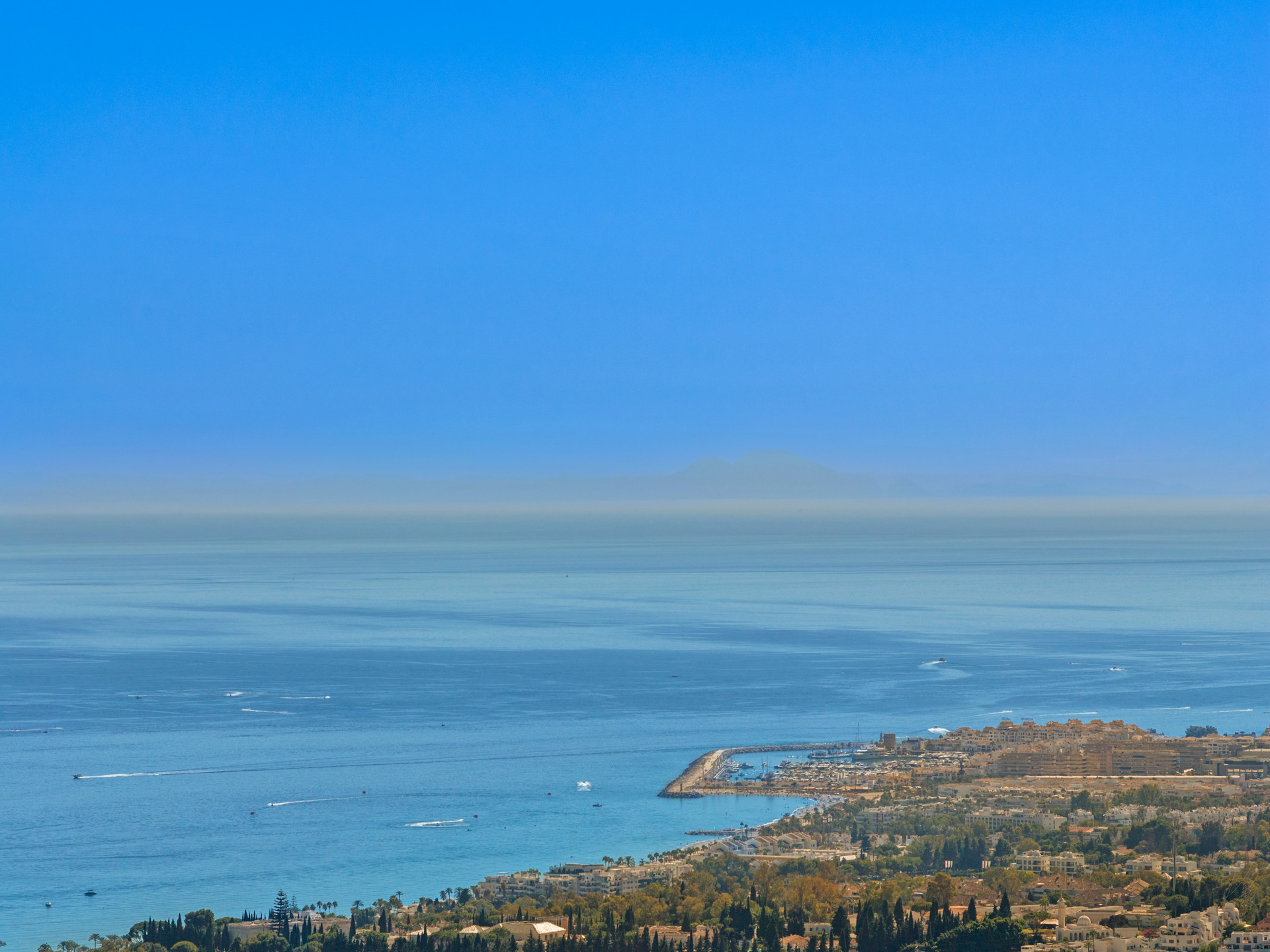 Image {index}: Semi-detached House For sale, The Golden Mile, €3,850,000 [HFM-C40252]