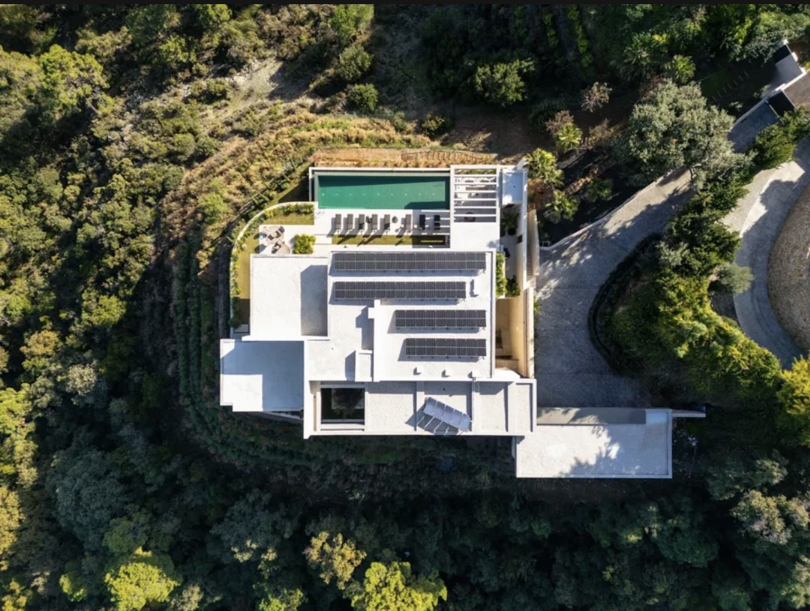 Image {index}: Detached Villa For sale, Benahavís, €11,500,000 [HFM-C40256]