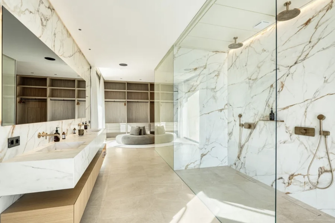 Image {index}: Detached Villa For sale, Benahavís, €11,500,000 [HFM-C40256]