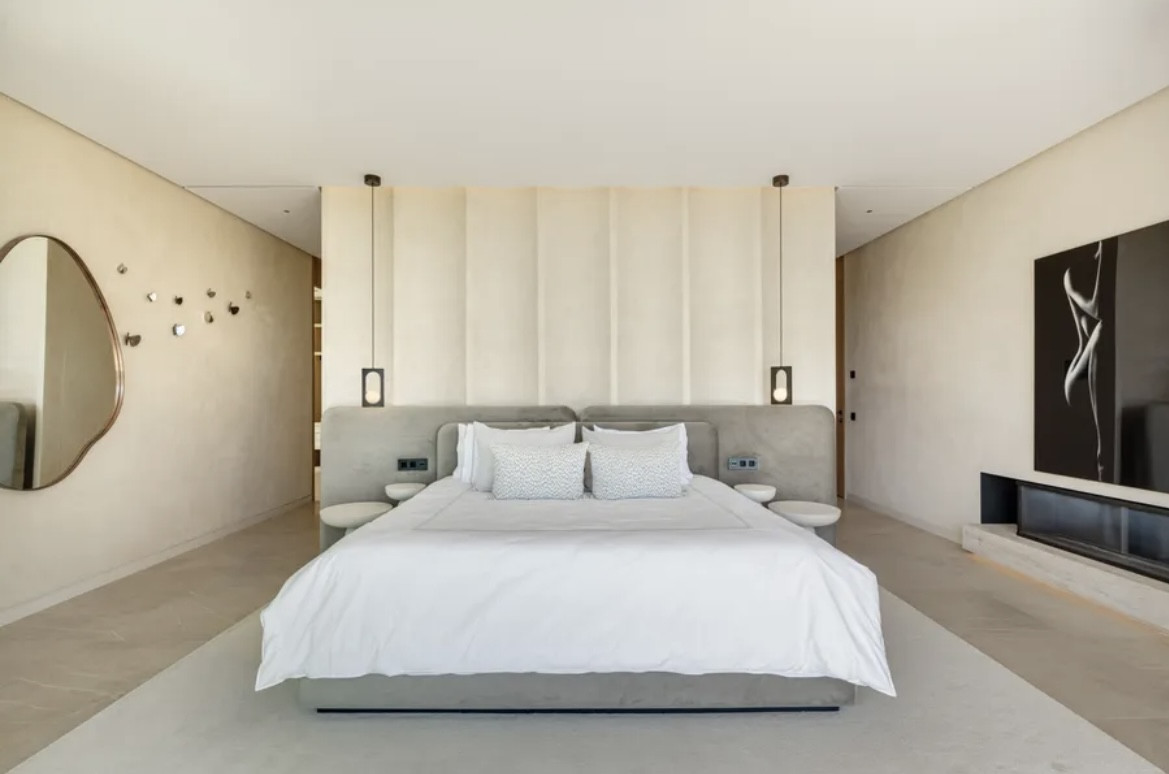 Image {index}: Detached Villa For sale, Benahavís, €11,500,000 [HFM-C40256]