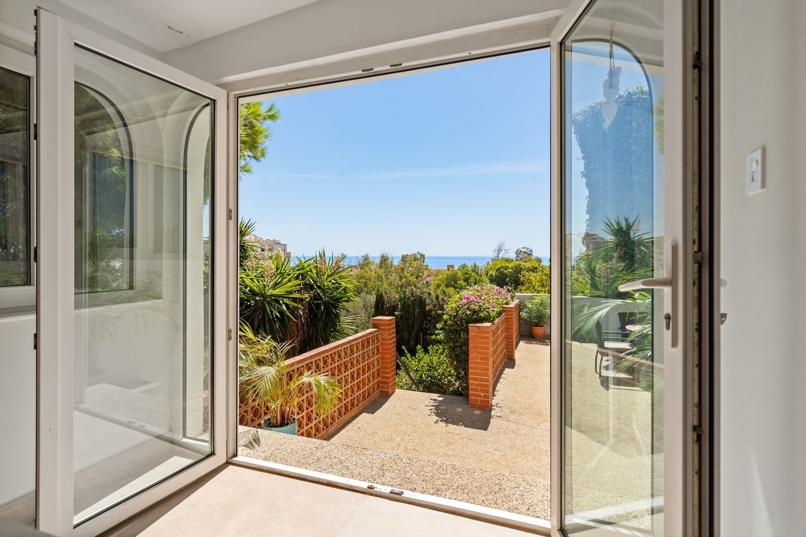 Image {index}: detached villa For sale, Fuengirola, €1,275,000 [HFMs683549]
