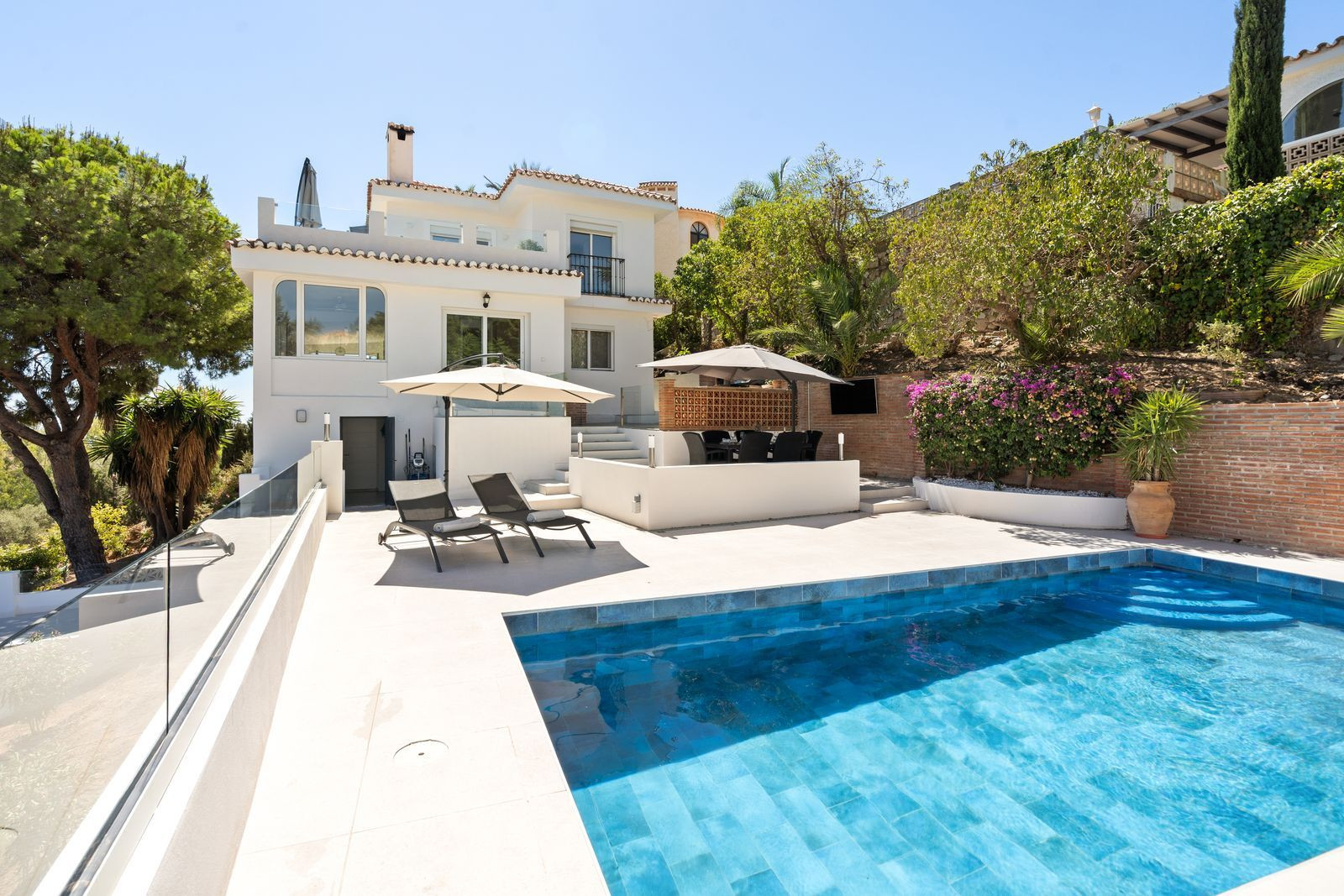 Image {index}: detached villa For sale, Fuengirola, €1,275,000 [HFMs683549]