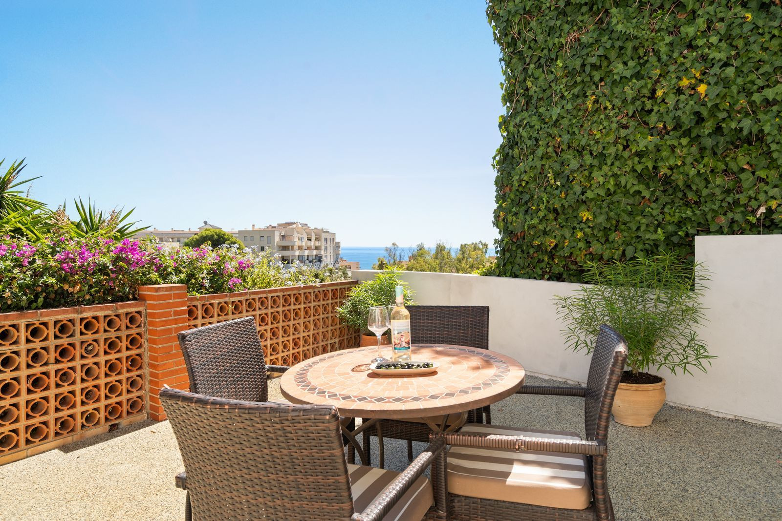 Image {index}: detached villa For sale, Fuengirola, €1,275,000 [HFMs683549]