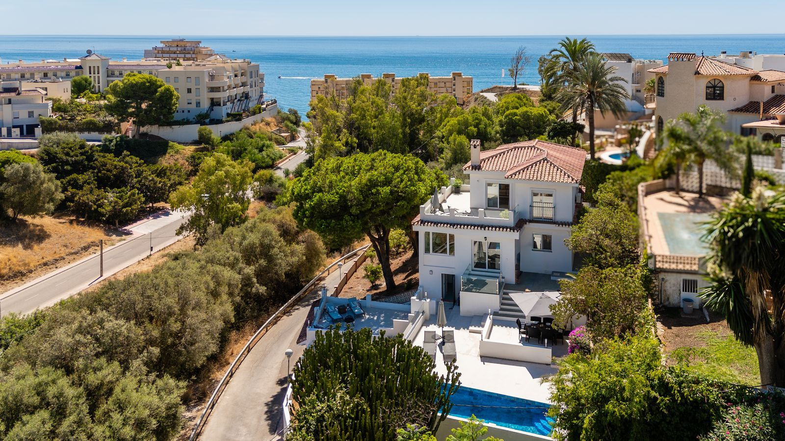 Image {index}: detached villa For sale, Fuengirola, €1,275,000 [HFMs683549]