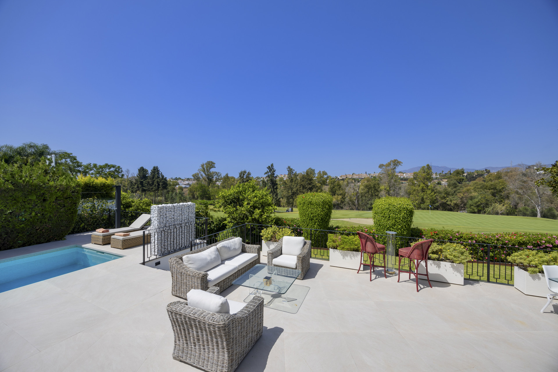 Image {index}: detached villa For sale, San Pedro de Alcántara, €2,395,000 [HFMs683551]