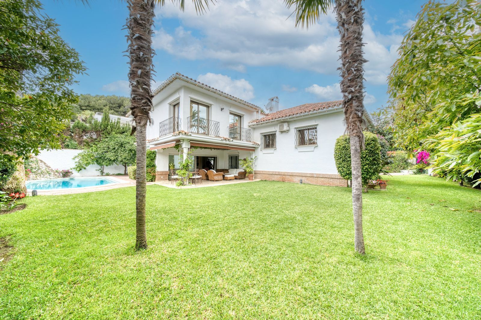 Image {index}: Detached Villa For sale, Marbella, €3,900,000 [HFM-D20011]