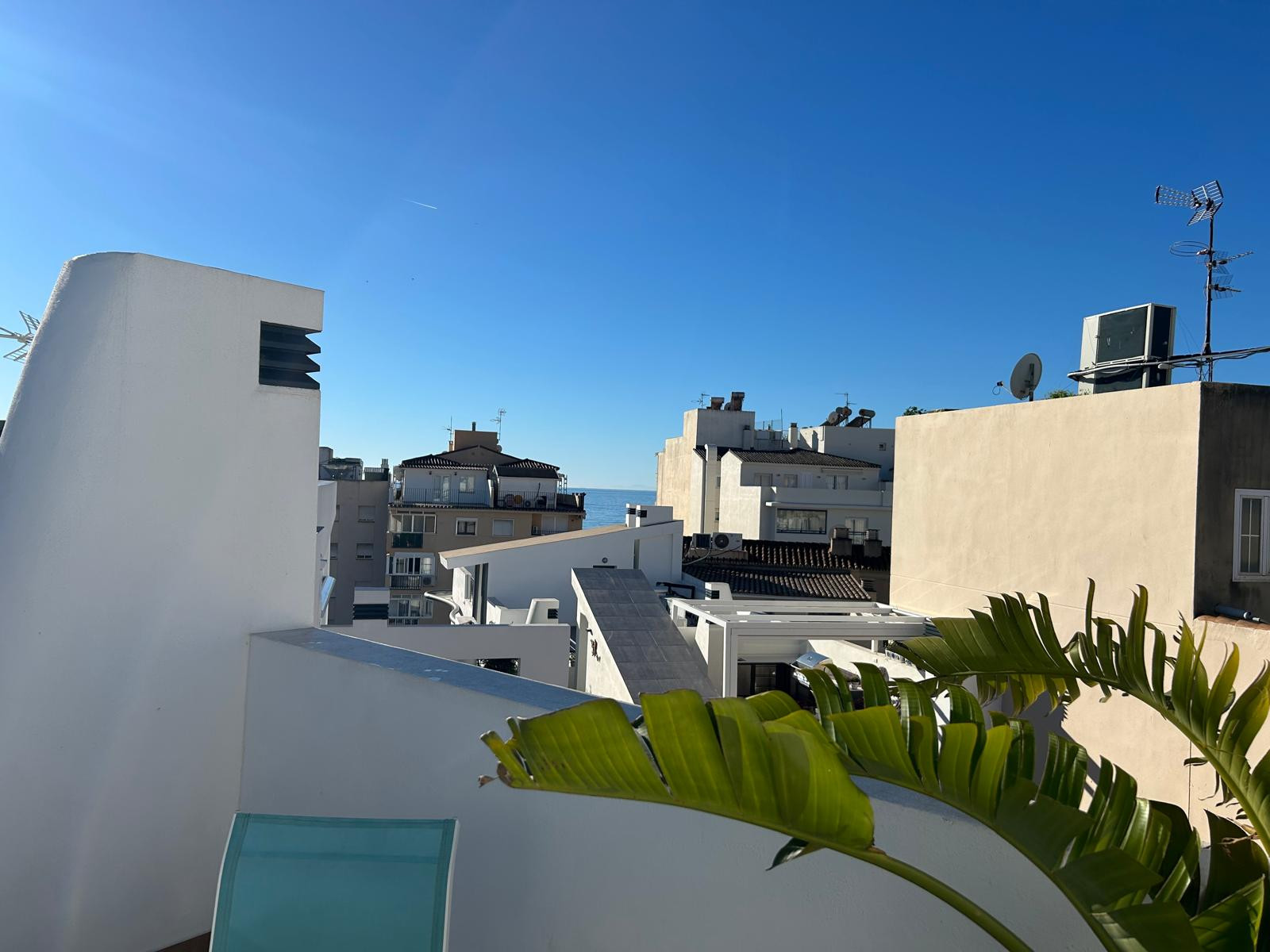 Image {index}: Penthouse Duplex For sale, Estepona, €949,000 [HFM-D20012]