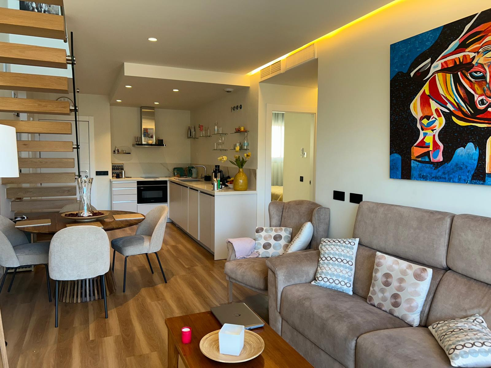 Image {index}: Penthouse Duplex For sale, Estepona, €949,000 [HFM-D20012]