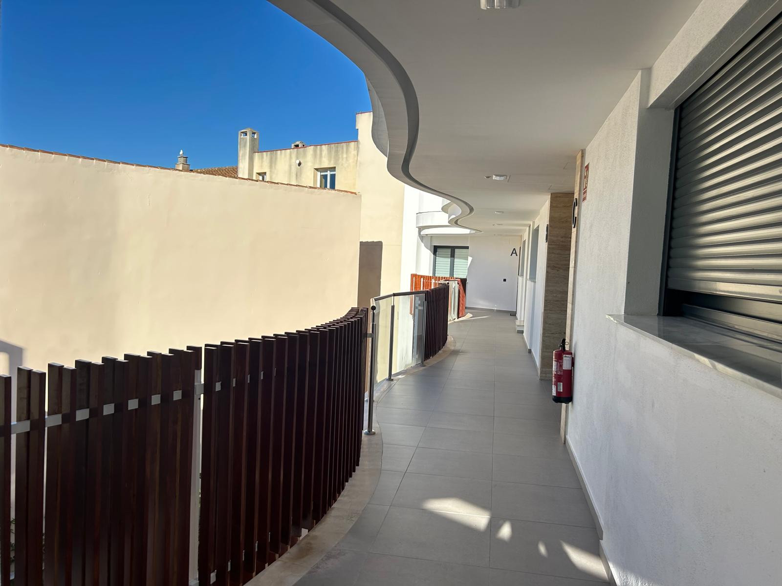 Image {index}: Penthouse Duplex For sale, Estepona, €949,000 [HFM-D20012]