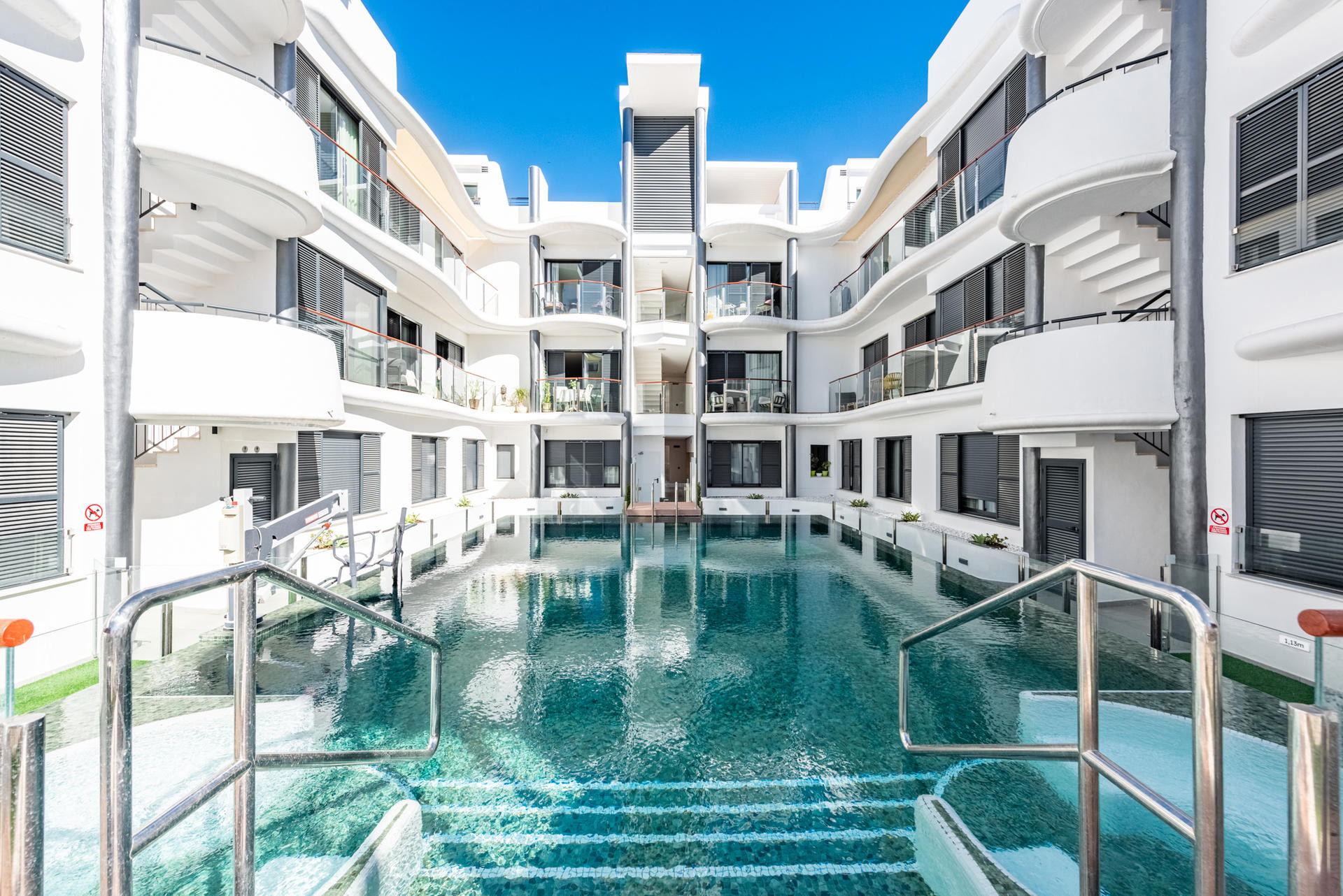 Image {index}: Penthouse Duplex For sale, Estepona, €949,000 [HFM-D20012]