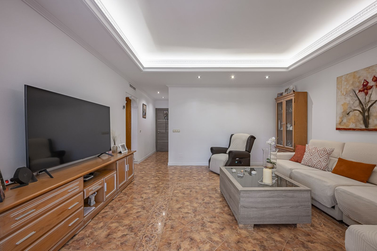 Image {index}: apartamento planta baja For sale, Nueva Andalucía, €422,000 [HFMs683554]