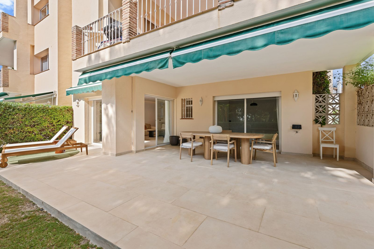 Image {index}: ground floor apartment For sale, Nueva Andalucía, €699,000 [HFMs684110]