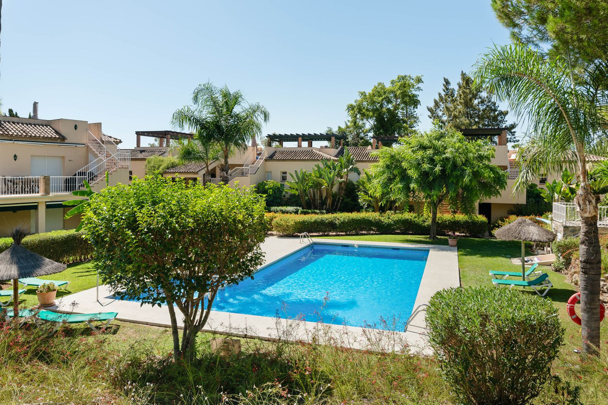 Image {index}: ground floor apartment For sale, Nueva Andalucía, €699,000 [HFMs684110]