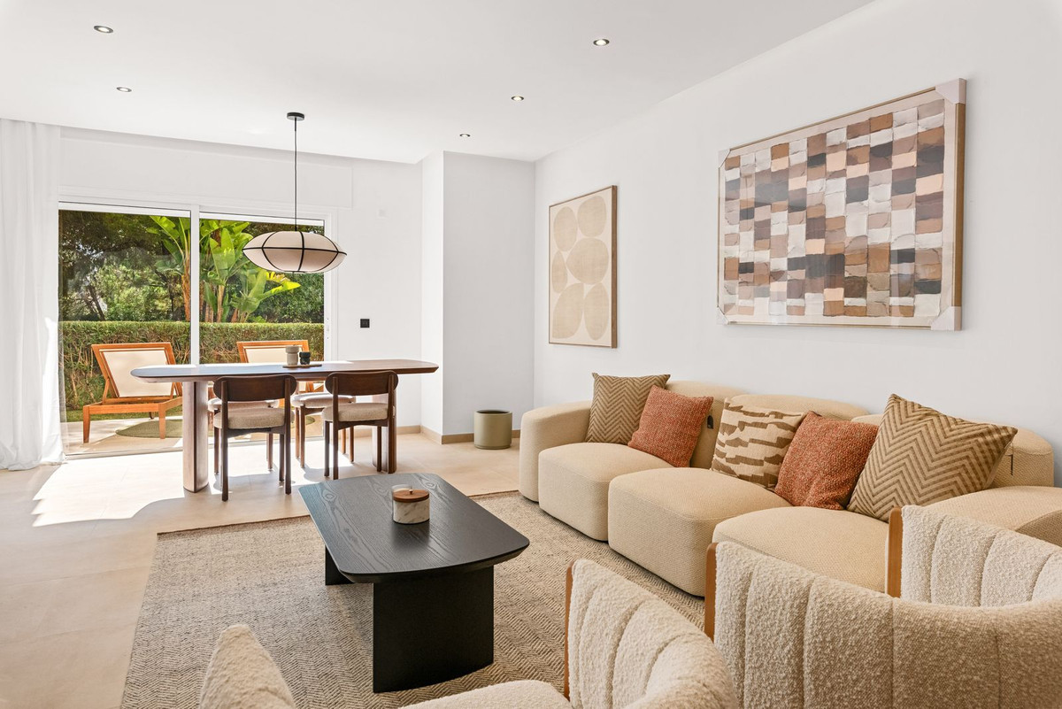 Image {index}: ground floor apartment For sale, Nueva Andalucía, €699,000 [HFMs684110]