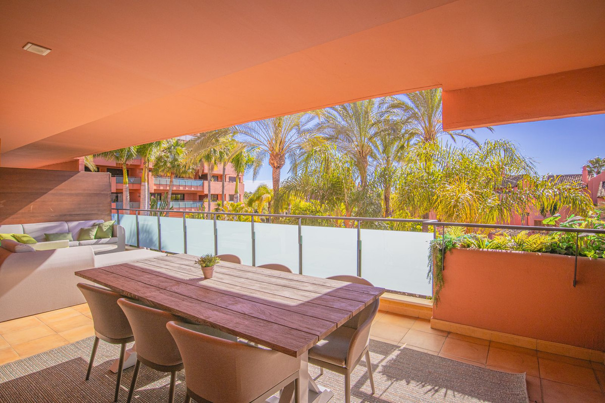 Image {index}: apartment For sale, Estepona, €700,000 [HFMs684117]