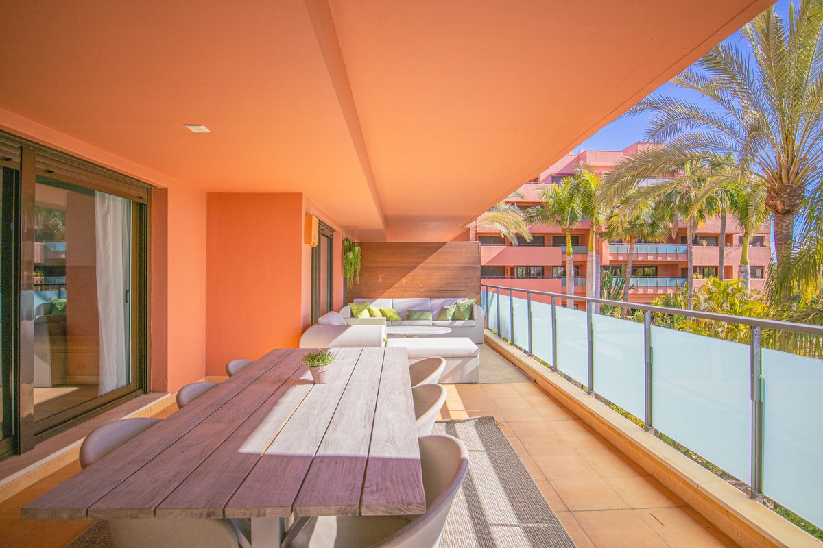 Image {index}: apartment For sale, Estepona, €700,000 [HFMs684117]