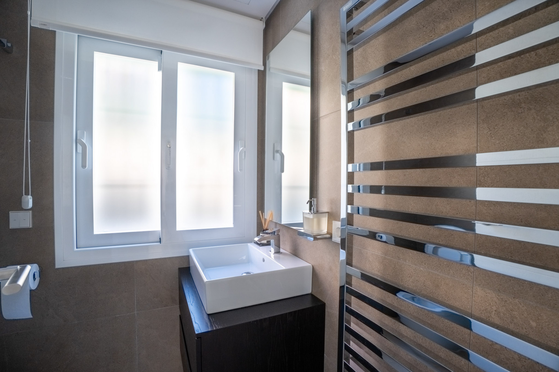 Image {index}: detached villa For sale, Nueva Andalucía, €3,650,000 [HFMs683590]