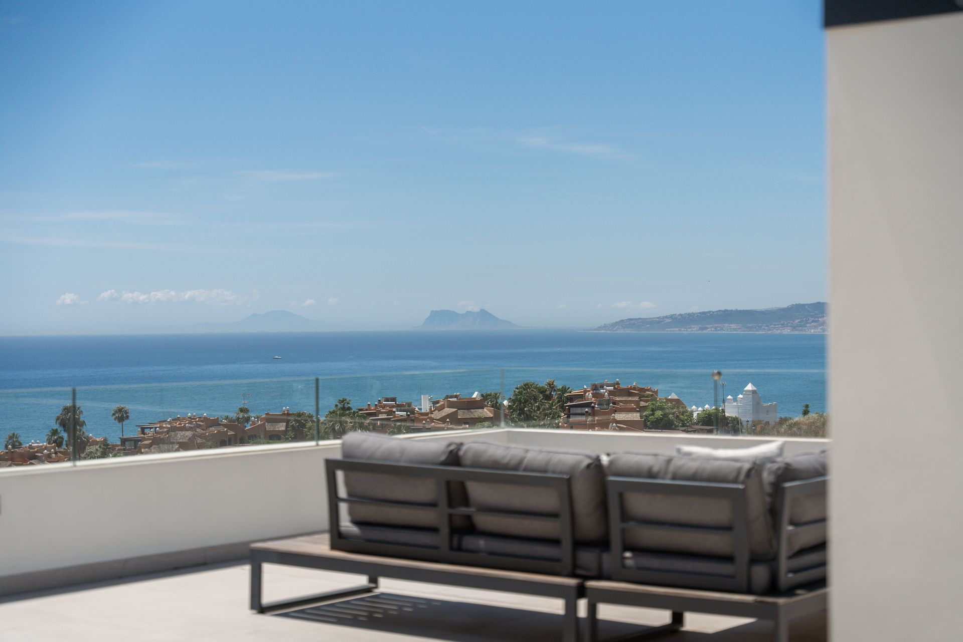 Image 51: Detached Villa For sale, Estepona, €2,195,000 [HFMs724625]