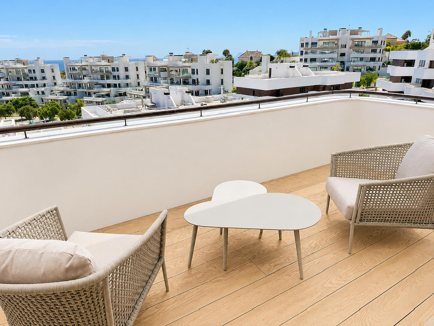 Image 23: Penthouse Duplex For sale, Estepona, €1,390,000 [HFMs724398]