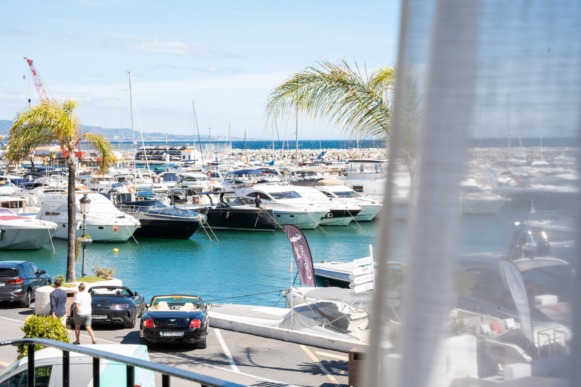Image 15: Apartment For sale, Puerto Banús, €1,245,000 [HFMs723701]