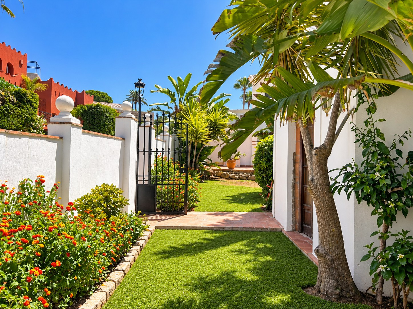 Image 39: Detached Villa For sale, Estepona, €1,995,000 [HFMs724000]