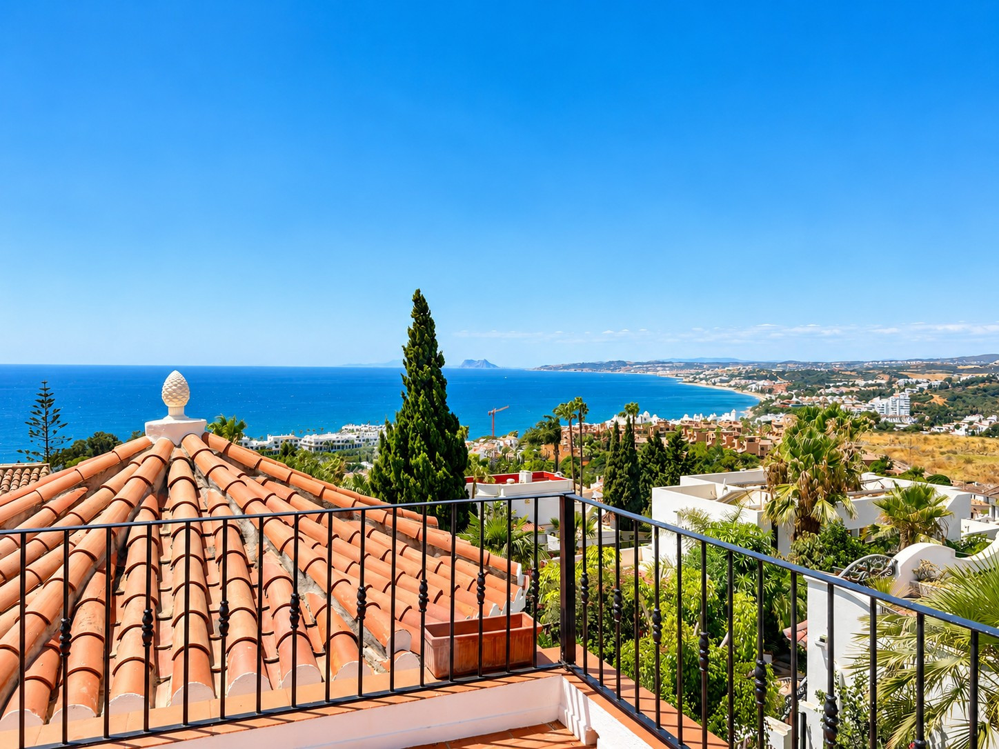 Image 24: Detached Villa For sale, Estepona, €1,995,000 [HFMs724000]