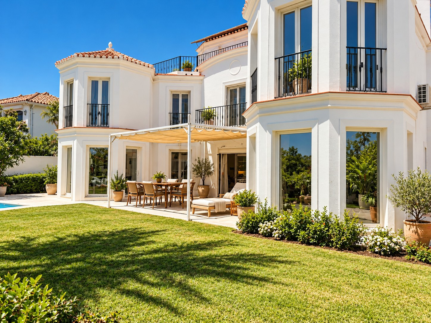 Image 40: Detached Villa For sale, Estepona, €1,995,000 [HFMs724000]