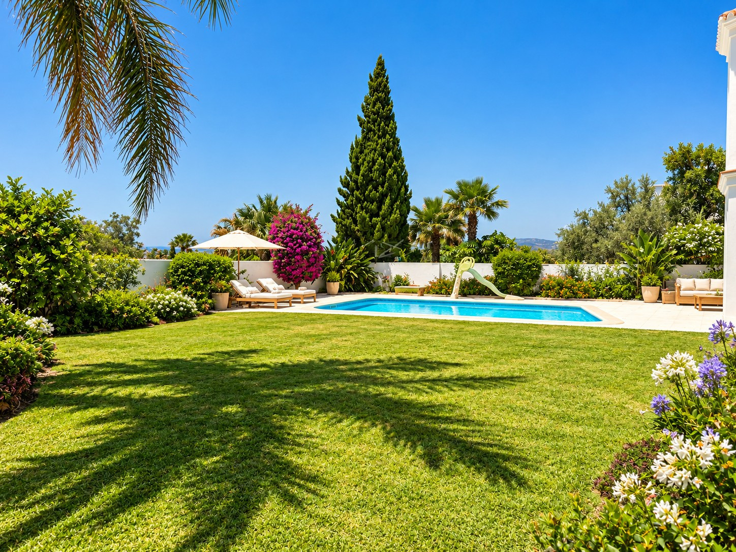 Image 2: Detached Villa For sale, Estepona, €1,995,000 [HFMs724000]
