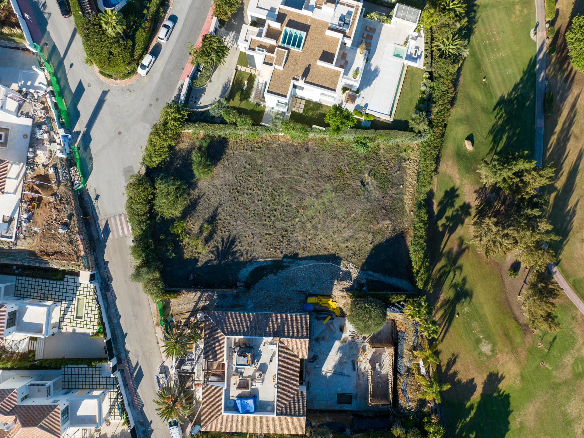 Image 3: Terreno For sale, Nueva Andalucía, €3,200,000 [HFMs723227]