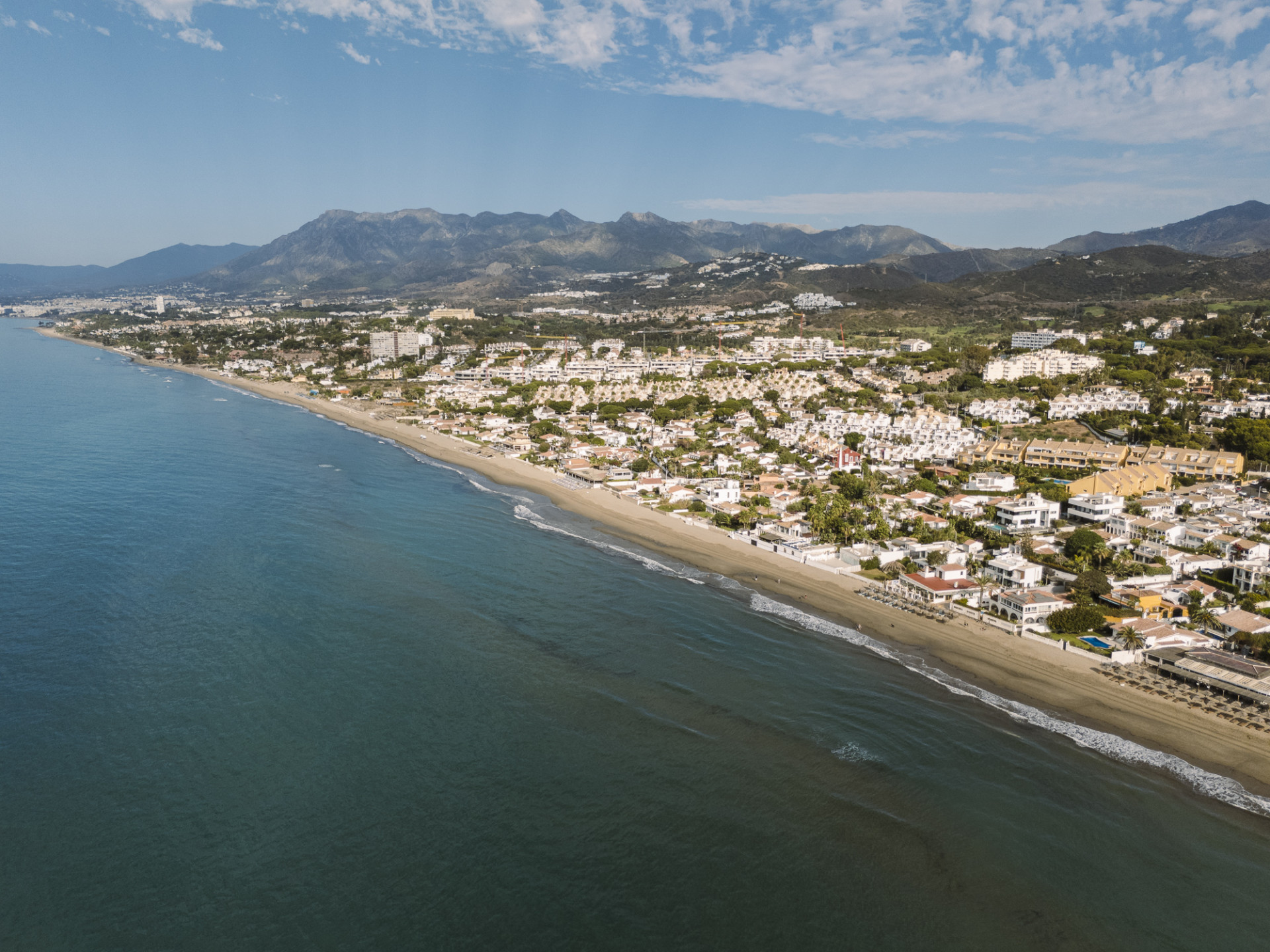 Image 26: Detached Villa For sale, Marbella, €2,000,000 [HFMs723261]