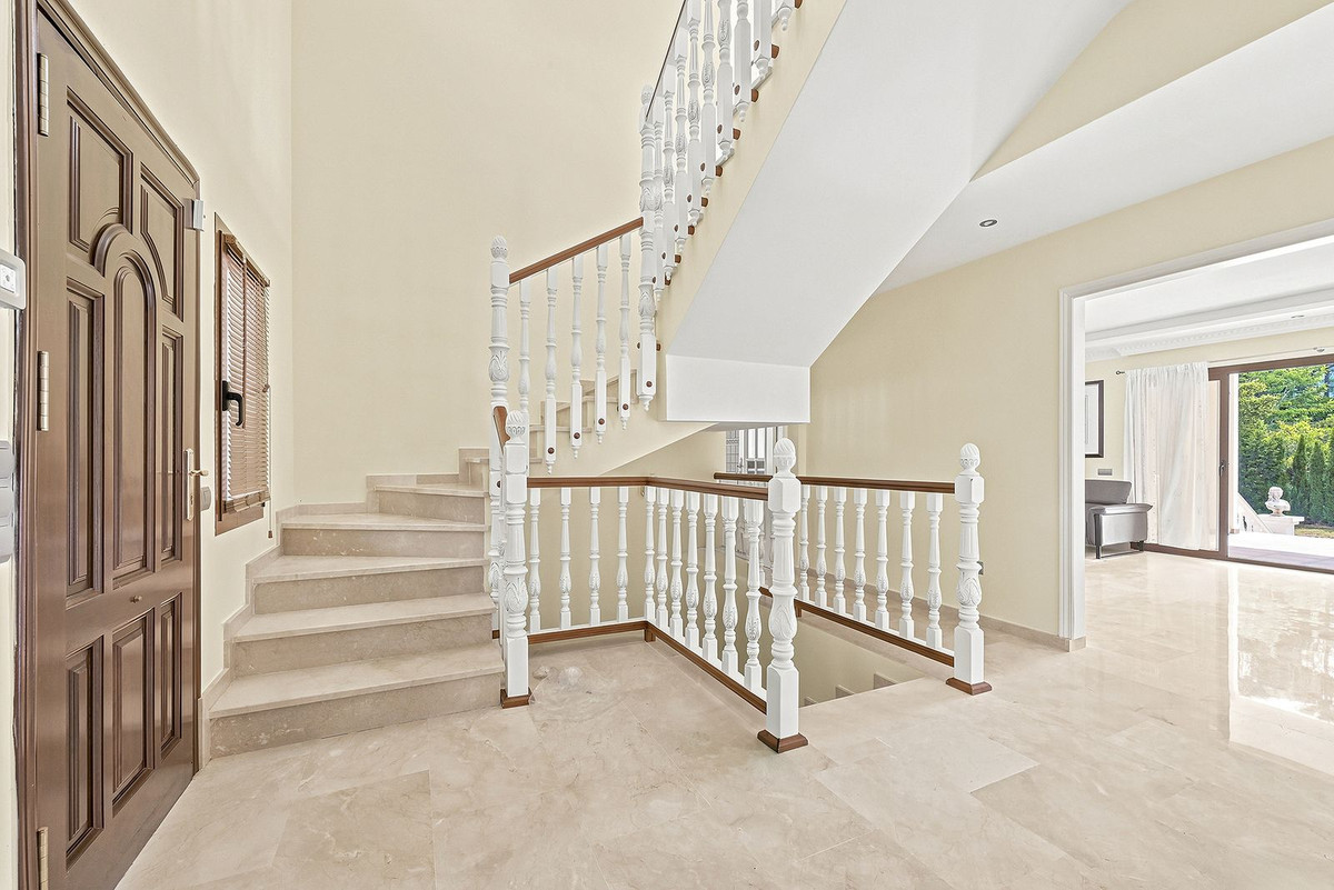 Image 9: Detached Villa For sale, Marbella, €1,600,000 [HFMs721480]
