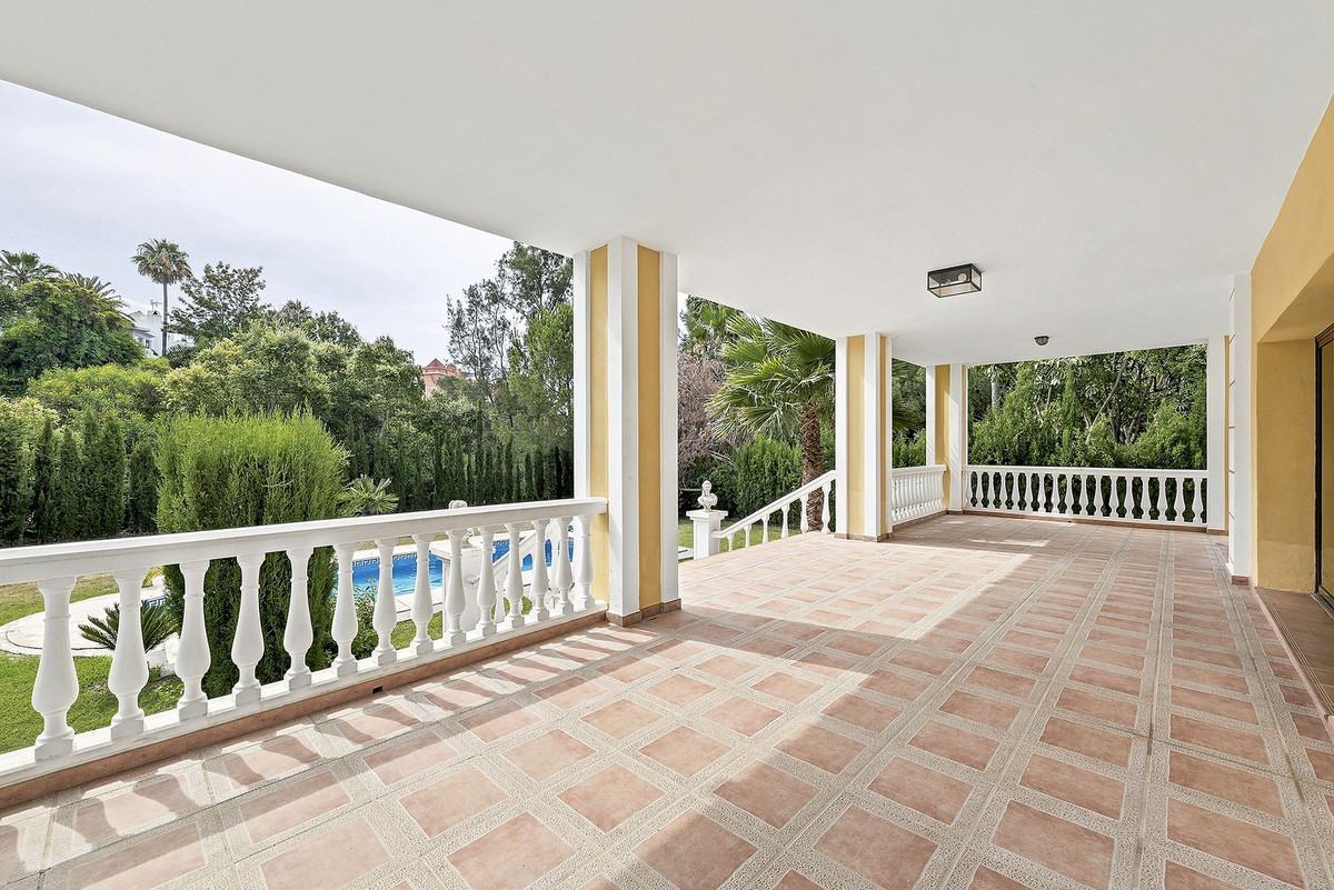 Image 6: Detached Villa For sale, Marbella, €1,600,000 [HFMs721480]
